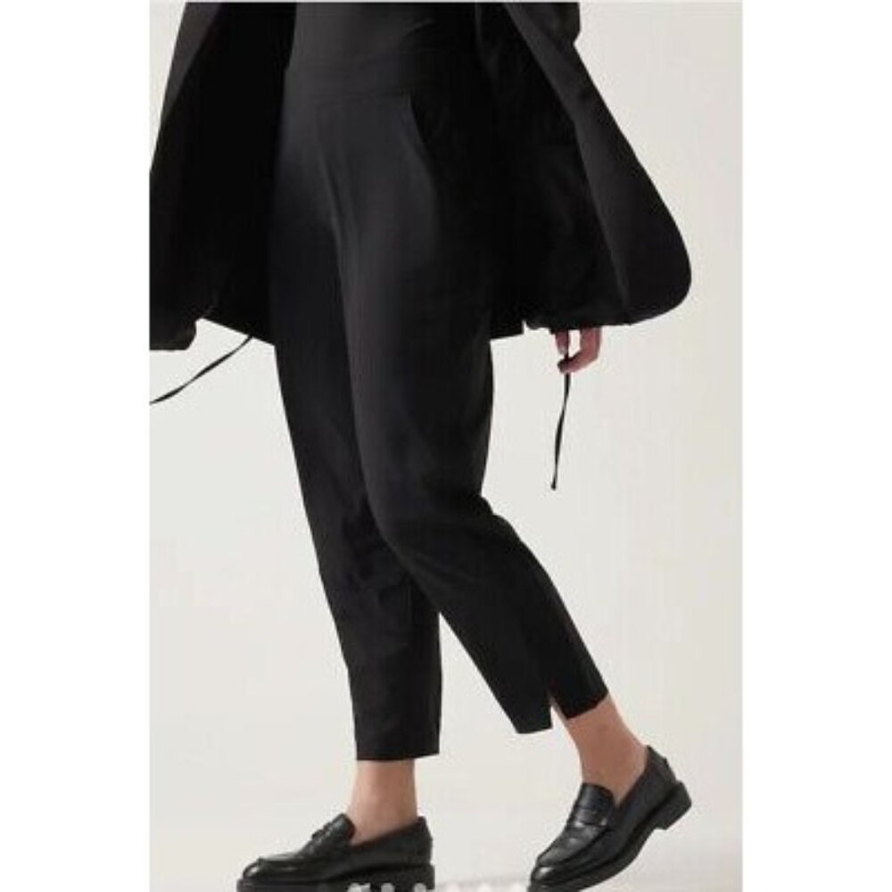 Athleta Woman's 10 Brooklyn Ankle Jogger Pants Black Stretch Comfort Side Panel